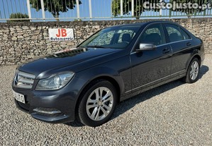 Mercedes-Benz C 220 CDi Avantgarde BE - 13