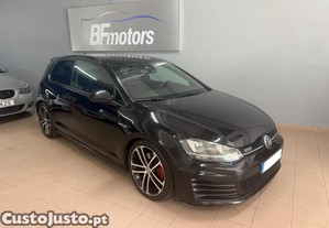 VW Golf 2.0 TDi GTD DSG - 13