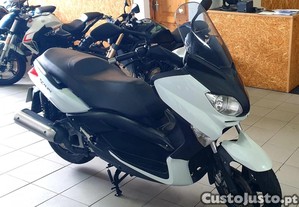 Yamaha X Max 125
