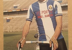 Postal FCP com ciclista Manuel Zeferino antigo