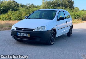 Opel Corsa Comercial 1.7 DI Isuzu - Excelente estado - 205 mil kms - 01