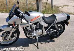 Suzuki Katana
