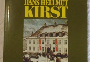 08/15 A caserna, Hans Hellmut Kirst