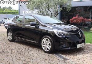 Renault Clio 1.6 E-Tech Full Hybrid Engineered - 21