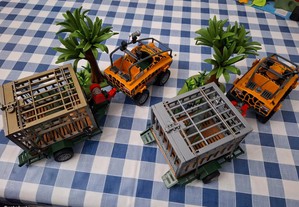 Playmobil Carro com atrelado e jaula de dinossauro