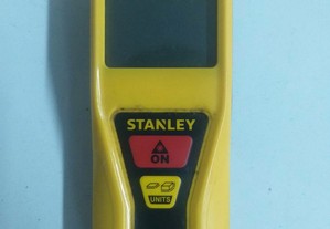 Medidor de distância laser Stanley