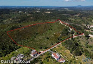 Terreno em Carregueiros de 69360,00 m²