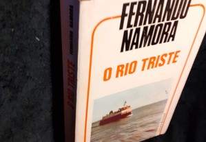 O Rio Triste, de Fernando Namora. Autografado.