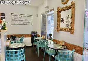Café / Snack-Bar para Trespasse na Estrada de Benfica