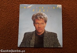 Rikki - Only the light - single vinil - portes includos