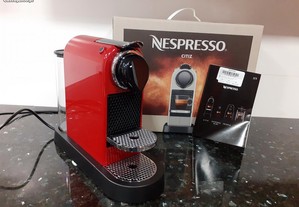 Máquina café Nespresso CitiZ + Aeroccino 4 (artigos novos)