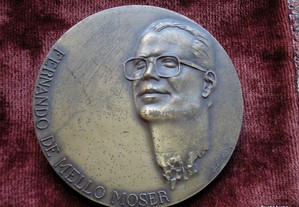 Medalha de Fernando de Mello Moser. Ana Vidigal