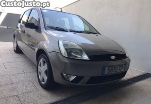 Ford Fiesta 1.4 Trent - Nacional - nico Dono  - 02