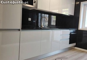 Apartamento T2 Valadares, Vila Nova de Gaia, com box