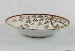 Taça / Prato fundo, porcelana da China, decoração faisões e flores, Circa 1970