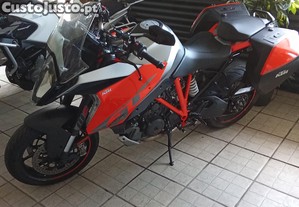 ktm superduke r