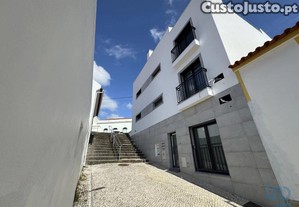 Apartamento T1 em Nazaré de 56,00 m²