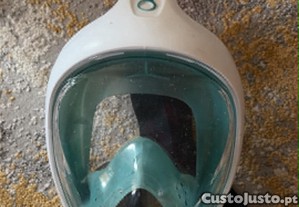 máscara de mergulho de criança