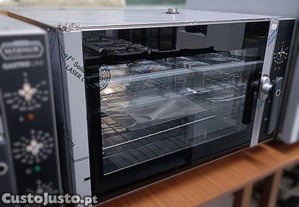 Forno convetor eltrico com 4 nveis GN 1/1 (60x40cm)