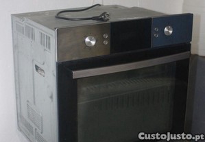 Forno de Encastre Eltrico Samsung