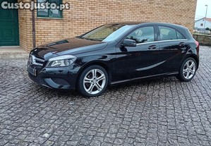 Mercedes-Benz A 180 1.5 cdi Urban Amg Nacional - 14