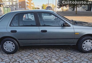 Nissan Sunny Hitchibach - 93