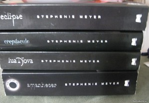 Saga Twilight de Stephenie Meyer - 4 Volumes - Oferta CTT Expresso
