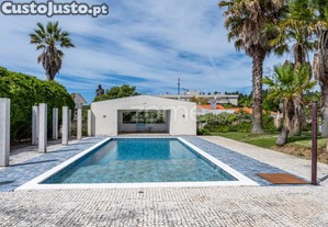 Moradia De Luxo, Piscinas E Jardim, Arcozelo,...