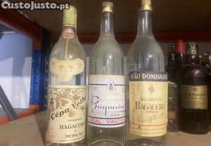 3 garrafas de Aguardente Bagaceira