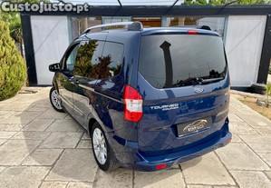 Ford Tourneo Courier 1.0 EcoBoost Titanium - 16