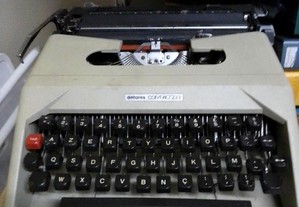 Máquina de Escrever Antiga Anos 70 e 80 ANTARES Entrega JÁ Antiguidade