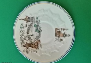Pires de café em porcelana Vista Alegre 1881-1921