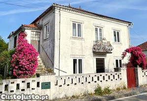 Casa / Villa T5 em Pedrógão Grande de 245,00 m²