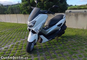 Yamaha NMax - 15