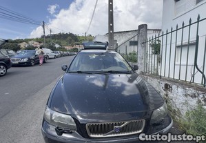 Volvo V70 T5