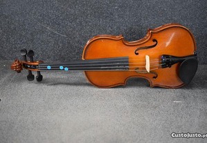 Violino Muito bem Conservado