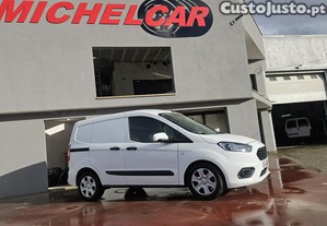 Ford Transit COURIER TITÂNIO - 23