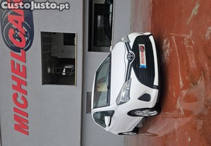 Toyota Yaris LUNA - 15