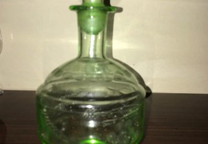 garrafa antiga verde