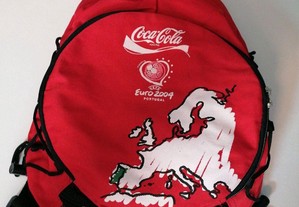 Mochila em tecido com publicidade da Coca-Cola, aquando do Euro 2004