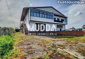 Moradia t3 a 5 minutos do centro de chaves