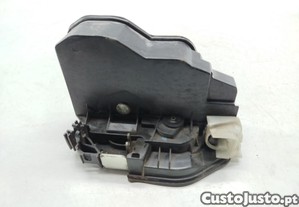 Fecho Da Porta Frente Esquerdo Bmw 3 (F30, F80)