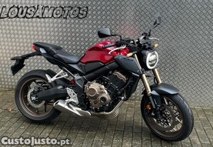 Honda CB650R- VERMELHA - 2023