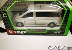 Mercedes-Benz Vito Burago 1/32