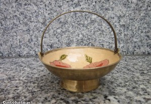 cesto cobre guarda joias moldura prato chavena