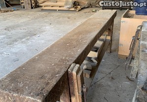 Banco de carpinteiro 2.85 metros comprimento impec�vel