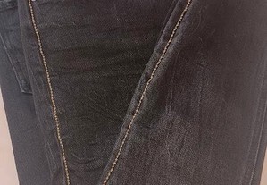 Jeans Zara Woman com lateral metalizada