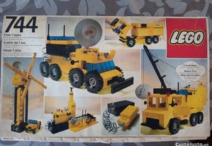 Caixa de LEGO (Antigo) N 744