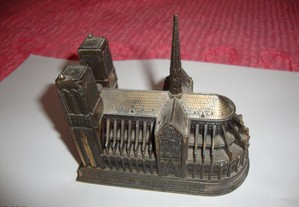 Catedral Notre-Dame miniatura