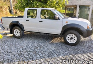 Nissan NP300 pick-up 4x4